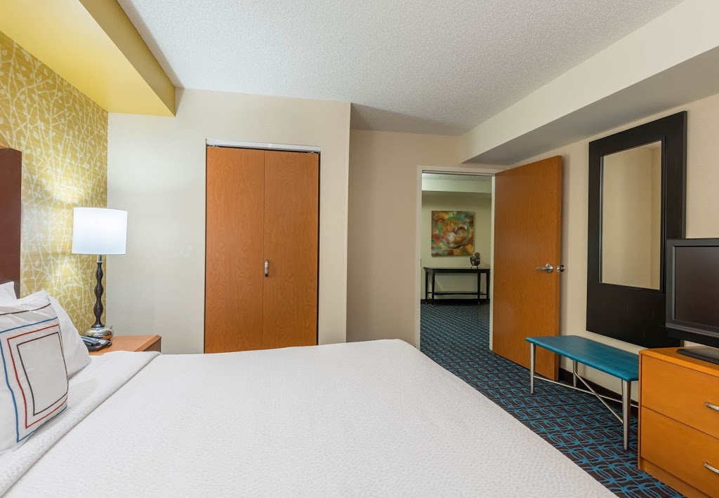 Fairfield Inn & Suites by Marriott Buffalo Airport | 4271 Genesee St, Cheektowaga, NY 14225, USA | Phone: (716) 633-2488
