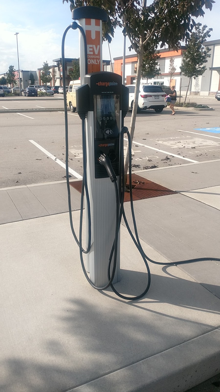 ChargePoint Charging Station | Canoe Pass Way, Delta, BC V4M 4G8, Canada | Phone: (888) 758-4389