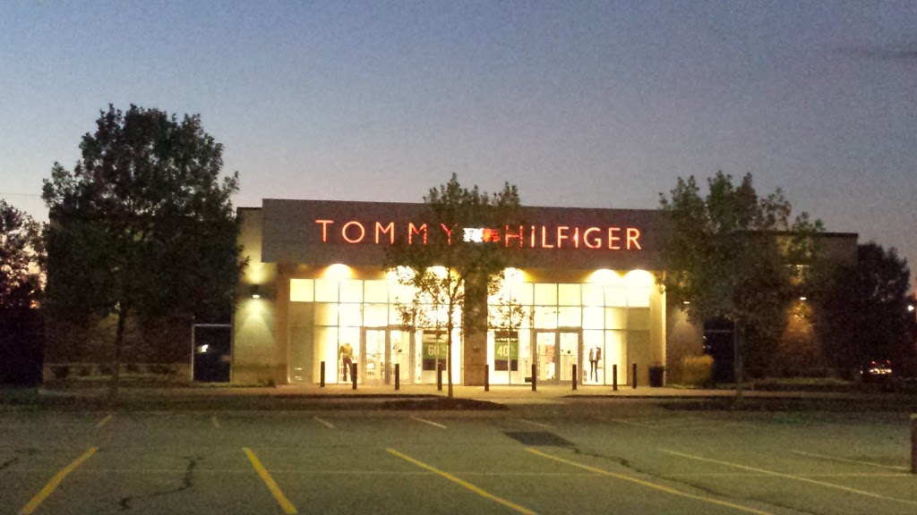 Tommy Hilfiger | CARREFOUR DE LA RIVE-SUD, 582 Chemin de Touraine SUITE #100, Boucherville, QC J4B 5E4, Canada | Phone: (450) 645-9333