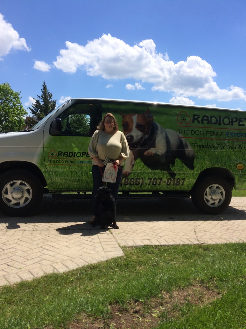 RadioPet Hidden Dog Fencing | 287 Leiterman Dr, Milton, ON L9T 8B9, Canada | Phone: (519) 500-6882