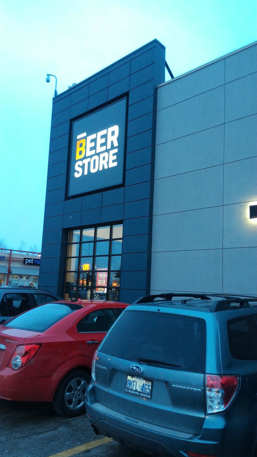 Beer Store | 80 Peel Centre Dr, Brampton, ON L6T 4G8, Canada | Phone: (905) 790-3155