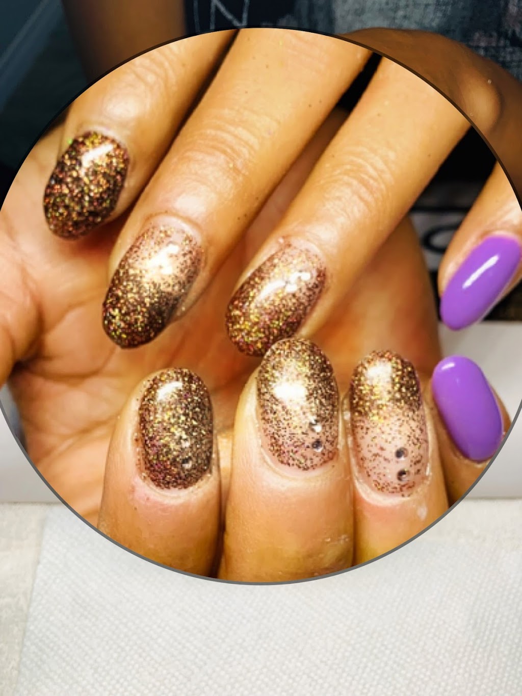 Lavish nails and beauty Spa | 387 Woolwich St, Waterloo, ON N2K 0E5, Canada | Phone: (519) 722-1613