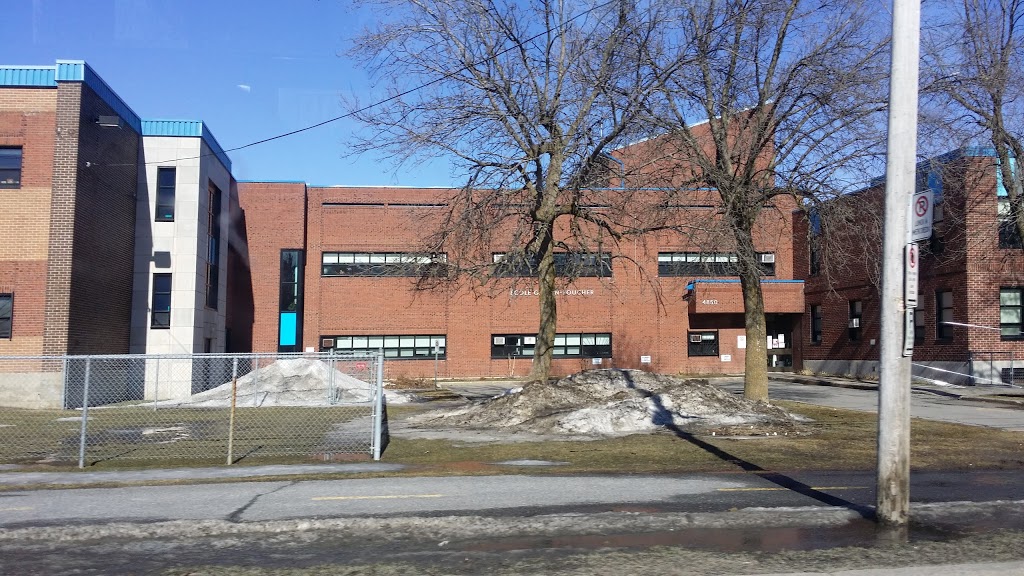 Primary School Gaétan-Boucher | 4850 Boulevard Westley, Saint-Hubert, QC J3Y 2T4, Canada | Phone: (450) 656-5521