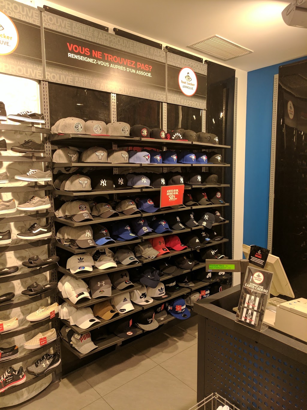 Foot Locker | 7999 Blvd Gal D Anjou Ste K008 Ville D, Anjou, QC H1M 1W9, Canada | Phone: (514) 352-2321