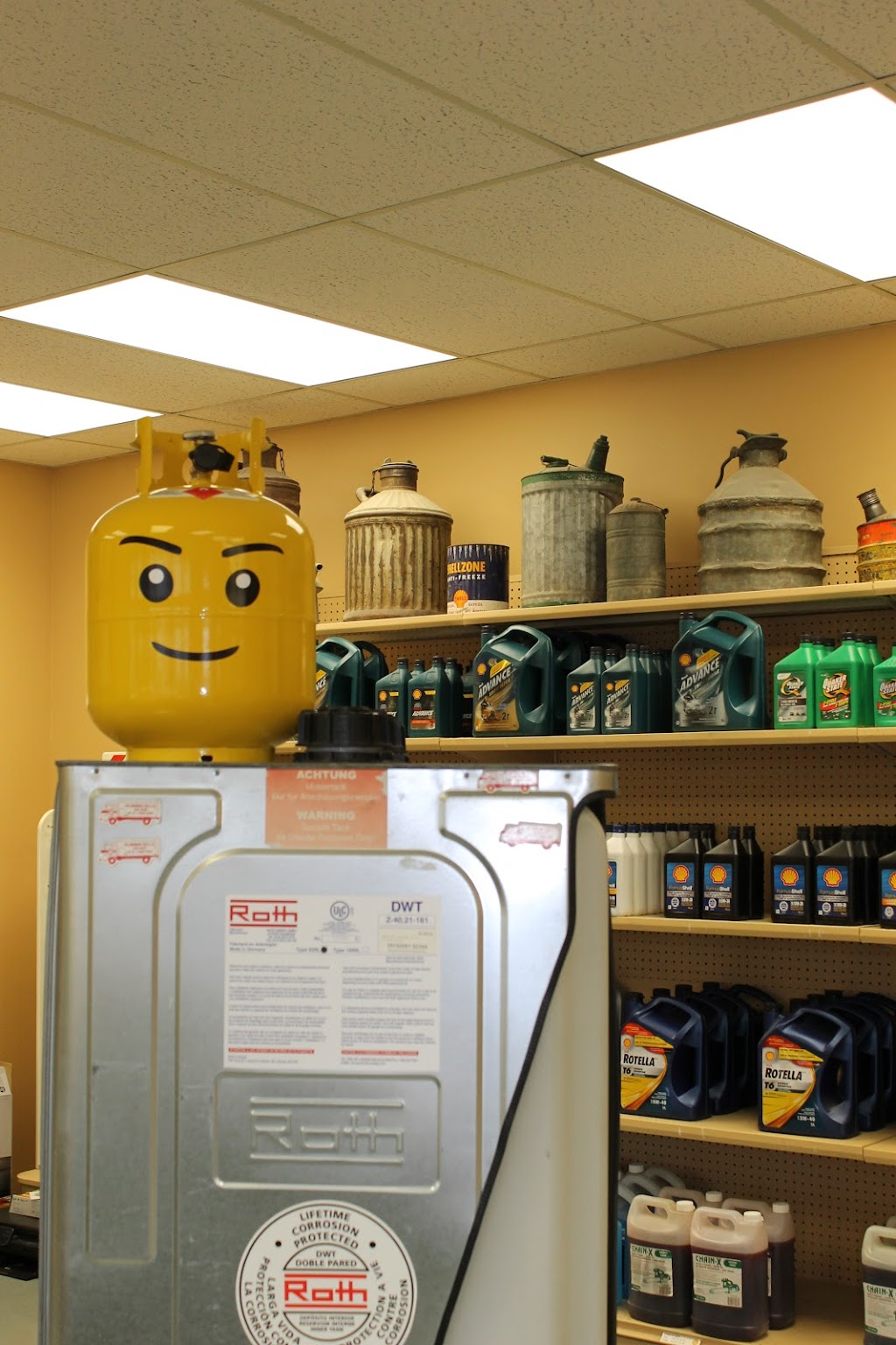 Collingwood Fuels | 15 Stewart Rd, Collingwood, ON L9Y 4M7, Canada | Phone: (705) 445-4430