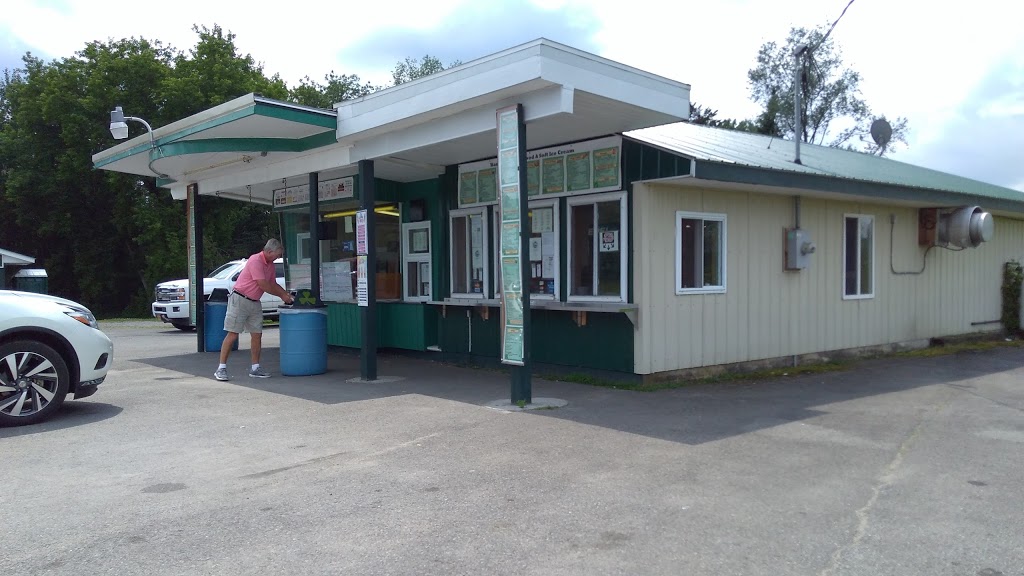 Harrigans Fast Food & Soft Ice Cream | 6277 NY-374, Chateaugay, NY 12920, USA | Phone: (518) 425-3545