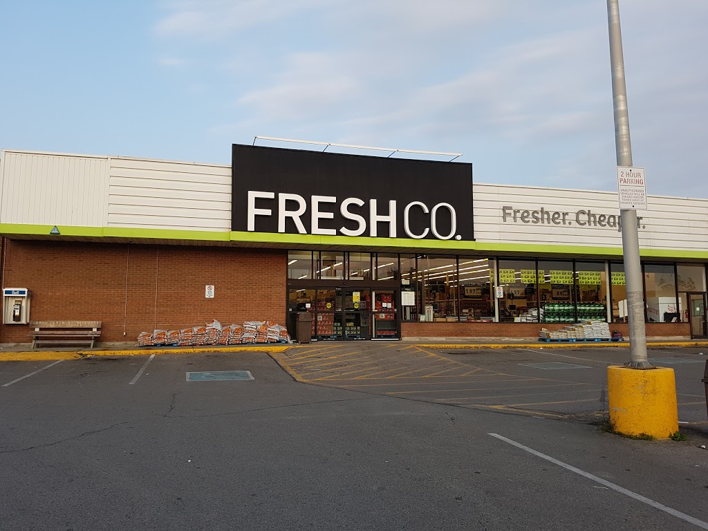 FreshCo. | 1150 Simcoe St N, Oshawa, ON L1G 4W7, Canada | Phone: (905) 576-9562