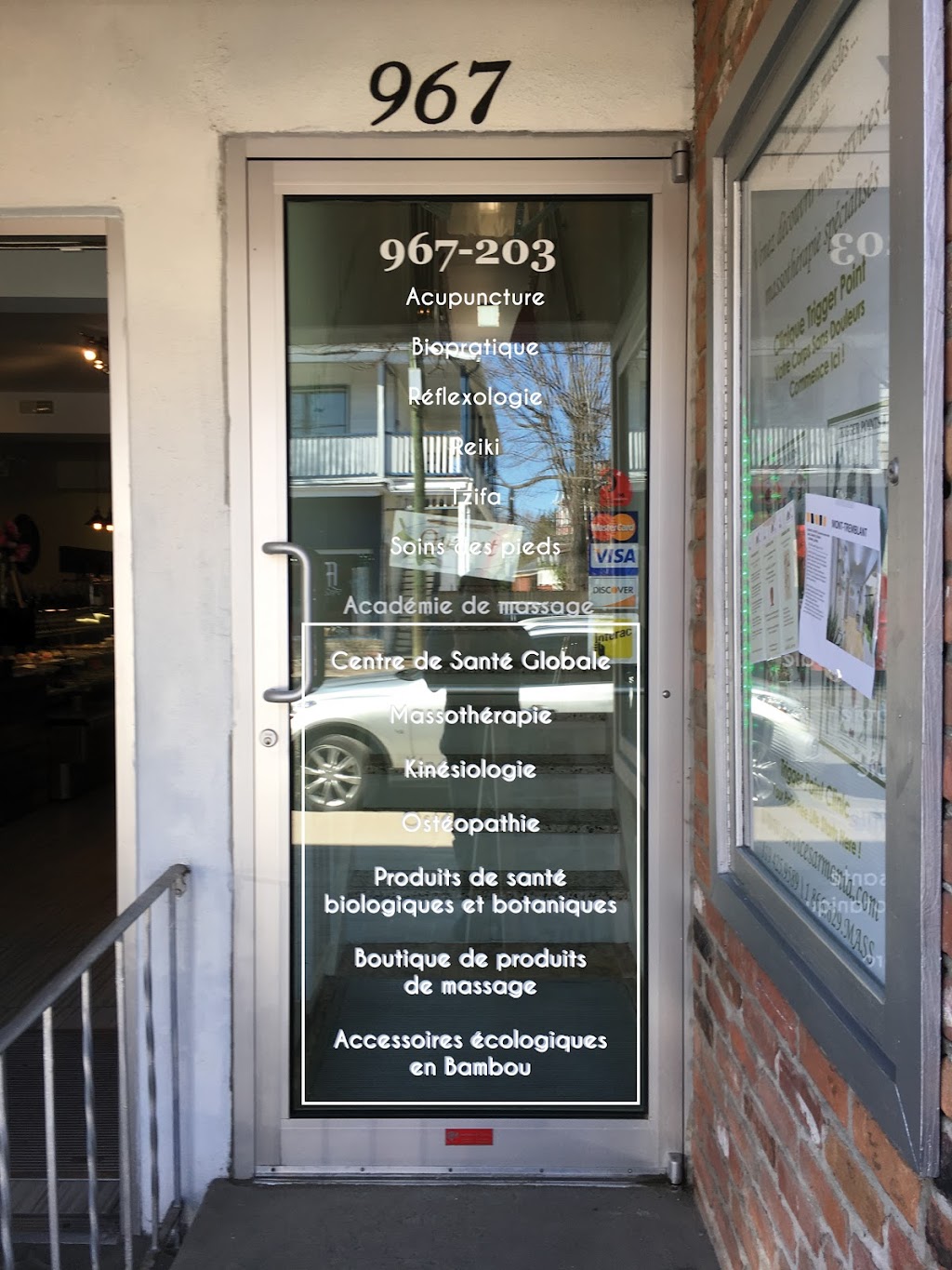 Armonia Center Massage | 967 Rue de Saint Jovite #203, Mont-Tremblant, QC J8E 3C1, Canada | Phone: (819) 425-9589