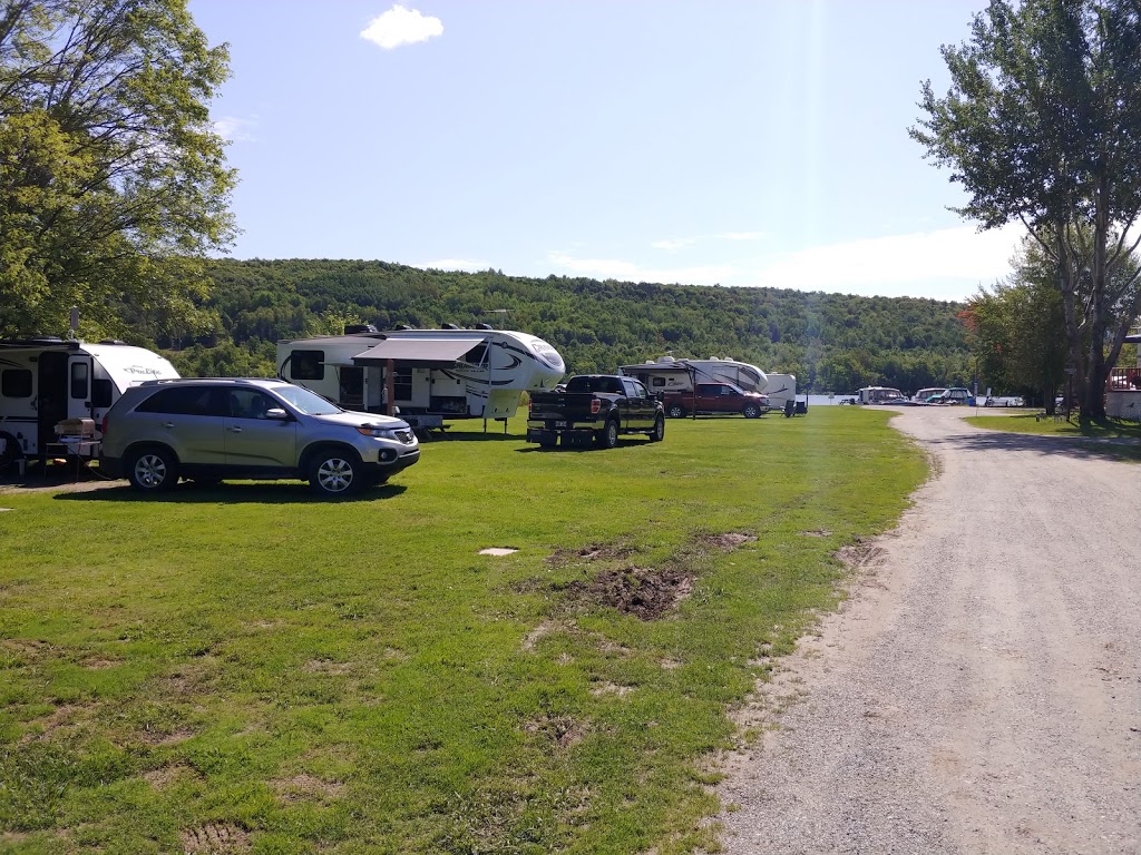 Camping des Bois Francs Inc | 826 Ch Gosford, Saint-Pierre-Baptiste, QC G0P 1K0, Canada | Phone: (418) 428-3528