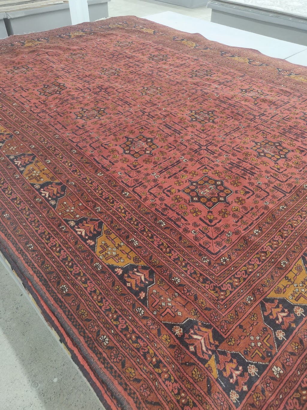 Alexanian Rug & Flooring Clearance Outlet | 81 Ronald Ave Unit B, Toronto, ON M6E 4M9, Canada | Phone: (416) 859-4194