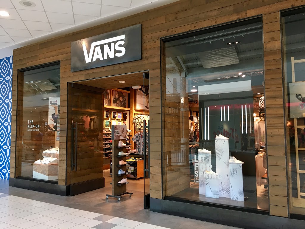 Vans | 900 Maple Ave, Burlington, ON L7S 2J8, Canada | Phone: (905) 631-8383