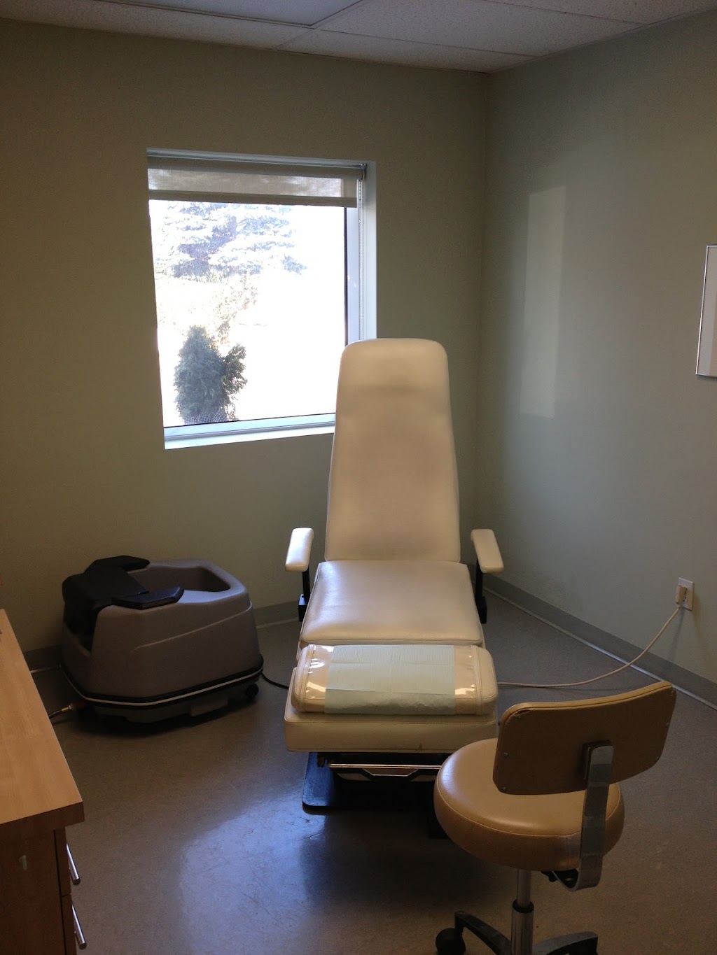 Clinique Podiatrique DuoPied:Dr Glenn Hebert podiatre | 5855 Bd Léger, Montréal-Nord, QC H1G 1K8, Canada | Phone: (514) 323-1749