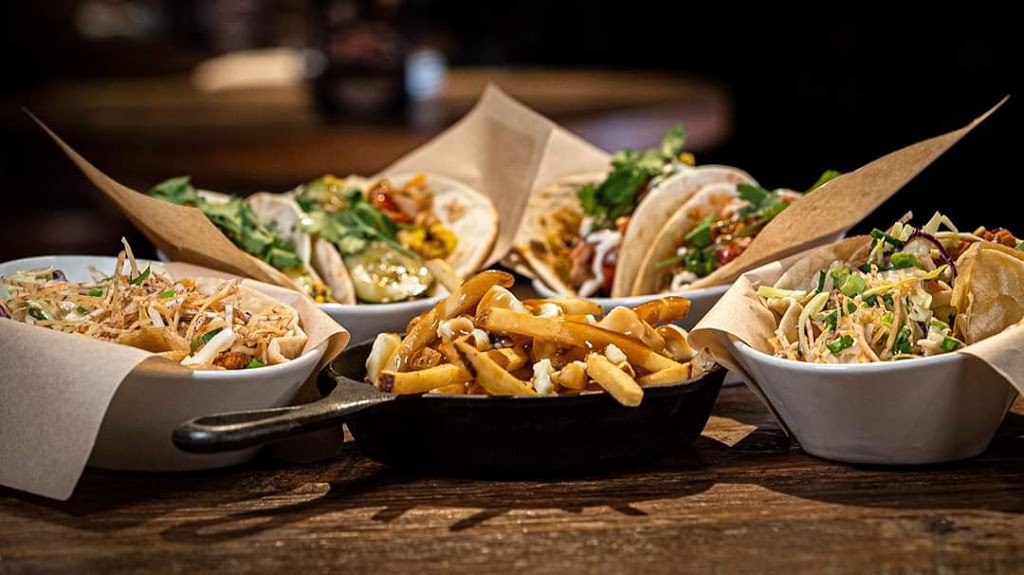 Jack Astors Bar & Grill | 125 Roland Michener Dr, Kanata, ON K2T 1G7, Canada | Phone: (613) 271-1041