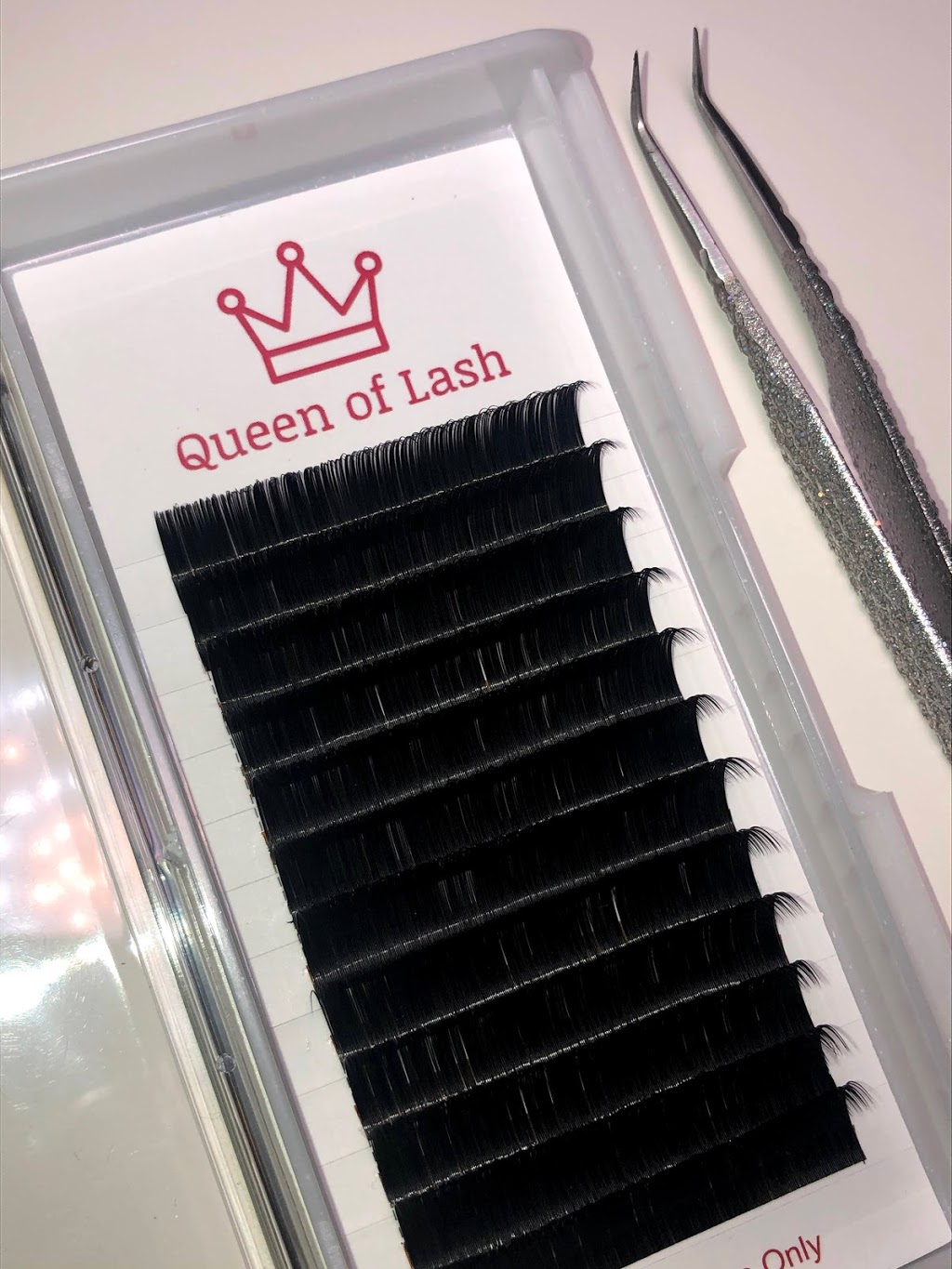 Queen of Lash | 1900 Simcoe St N Unit 509, Oshawa, ON L1G 4Y3, Canada | Phone: (905) 924-1702