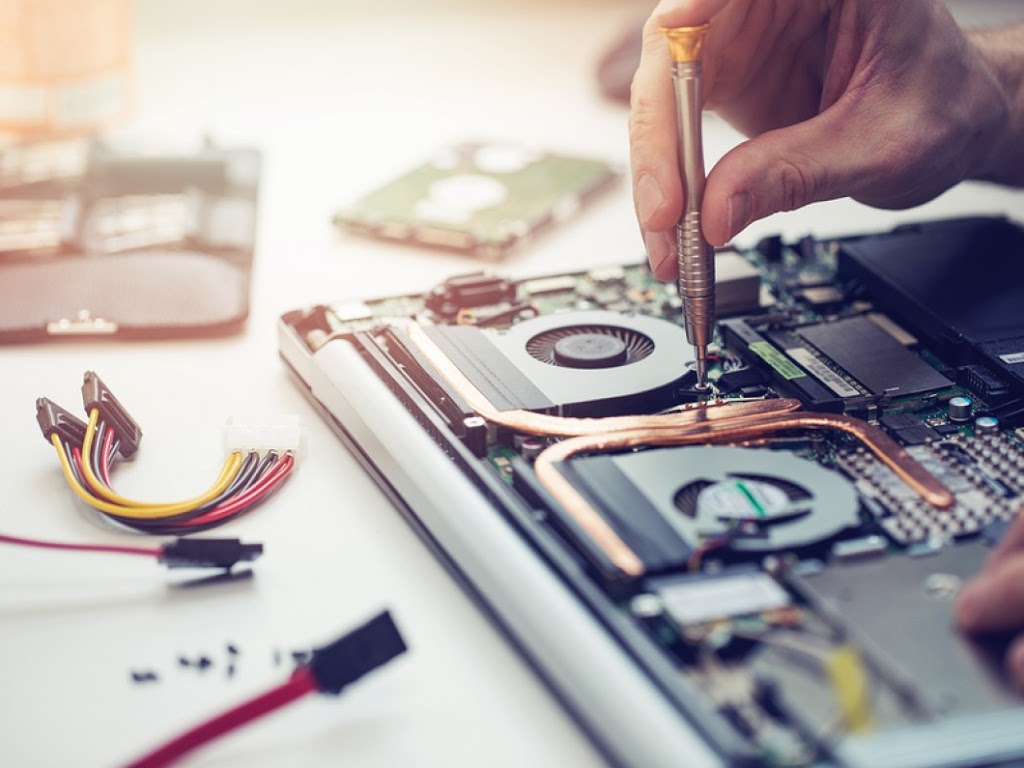 Superior Computer Repair | 118 Woodfield Bay, Winnipeg, MB R3R 3B1, Canada | Phone: (204) 479-3942