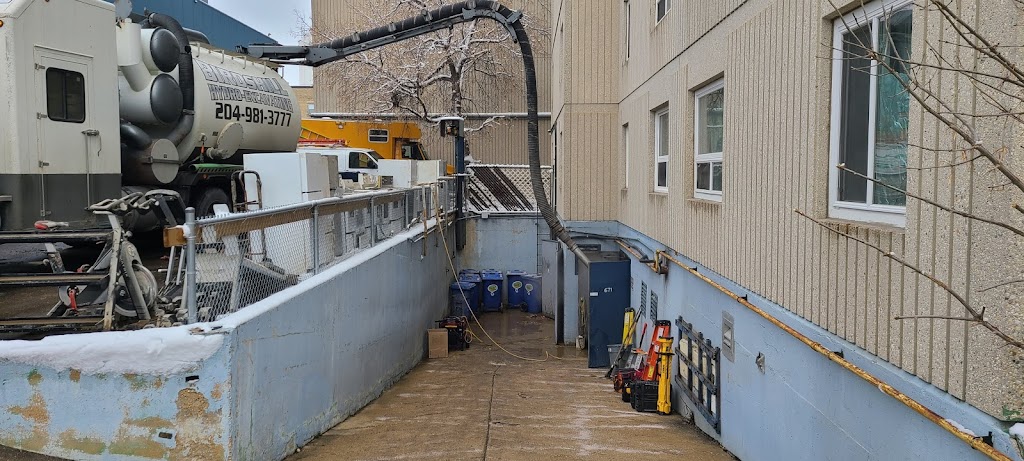 Birdshill Hydro-excavating | 1227 Redonda St, Winnipeg, MB R2C 2Z2, Canada | Phone: (204) 981-3777