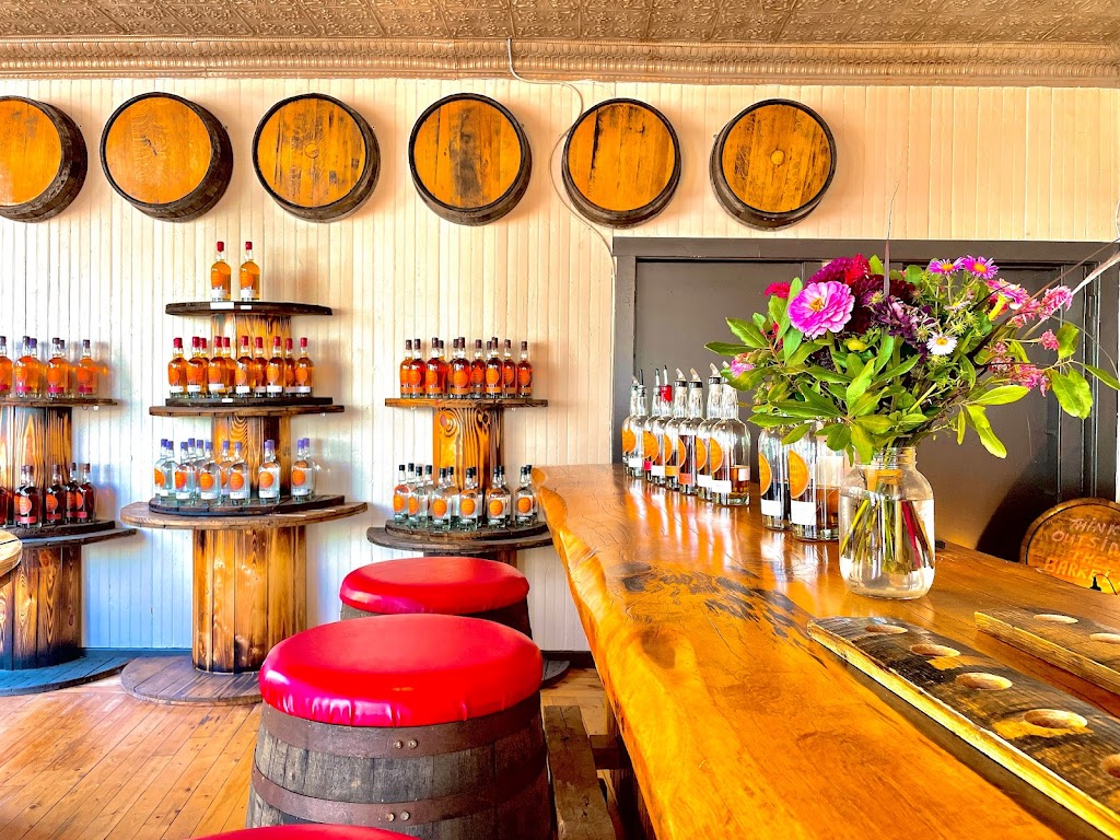 The Tin Roof Distillery | 15 Lincoln St, Lunenburg, NS B0J 2C0, Canada | Phone: (902) 237-2266