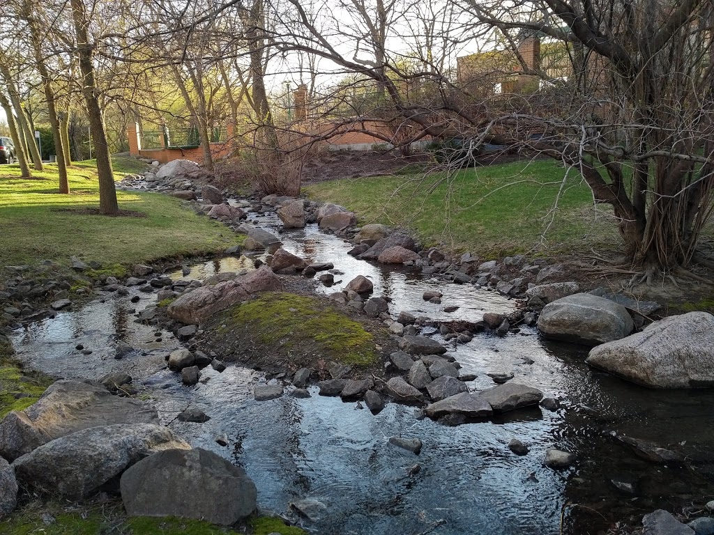 Lacoursière Park | 700 Chemin Marie le Ber, Verdun, QC H3E 1P2, Canada