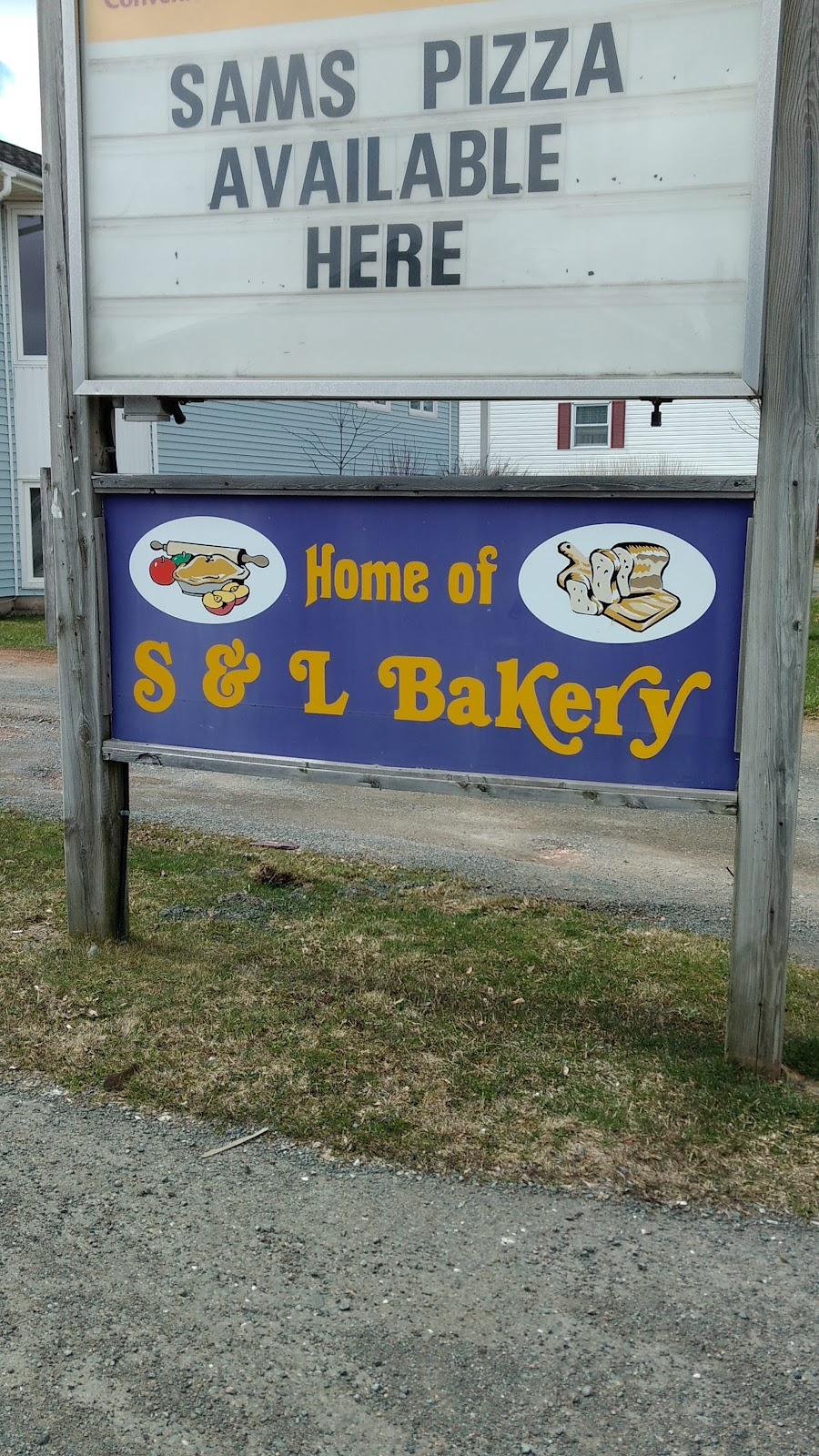 S&L Bakery | 201 Hawthorne St, Antigonish, NS B2G 1B6, Canada | Phone: (902) 863-5090