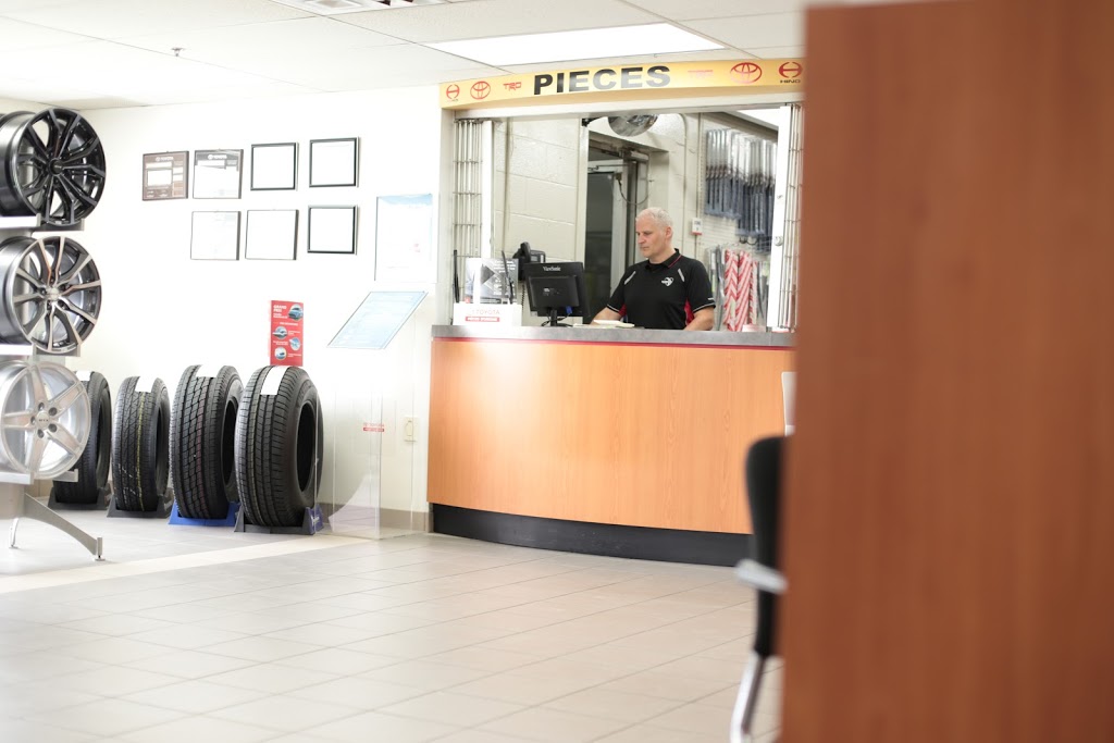 Granby Toyota | 6 Rue Irwin, Granby, QC J2J 2P1, Canada | Phone: (450) 378-8404