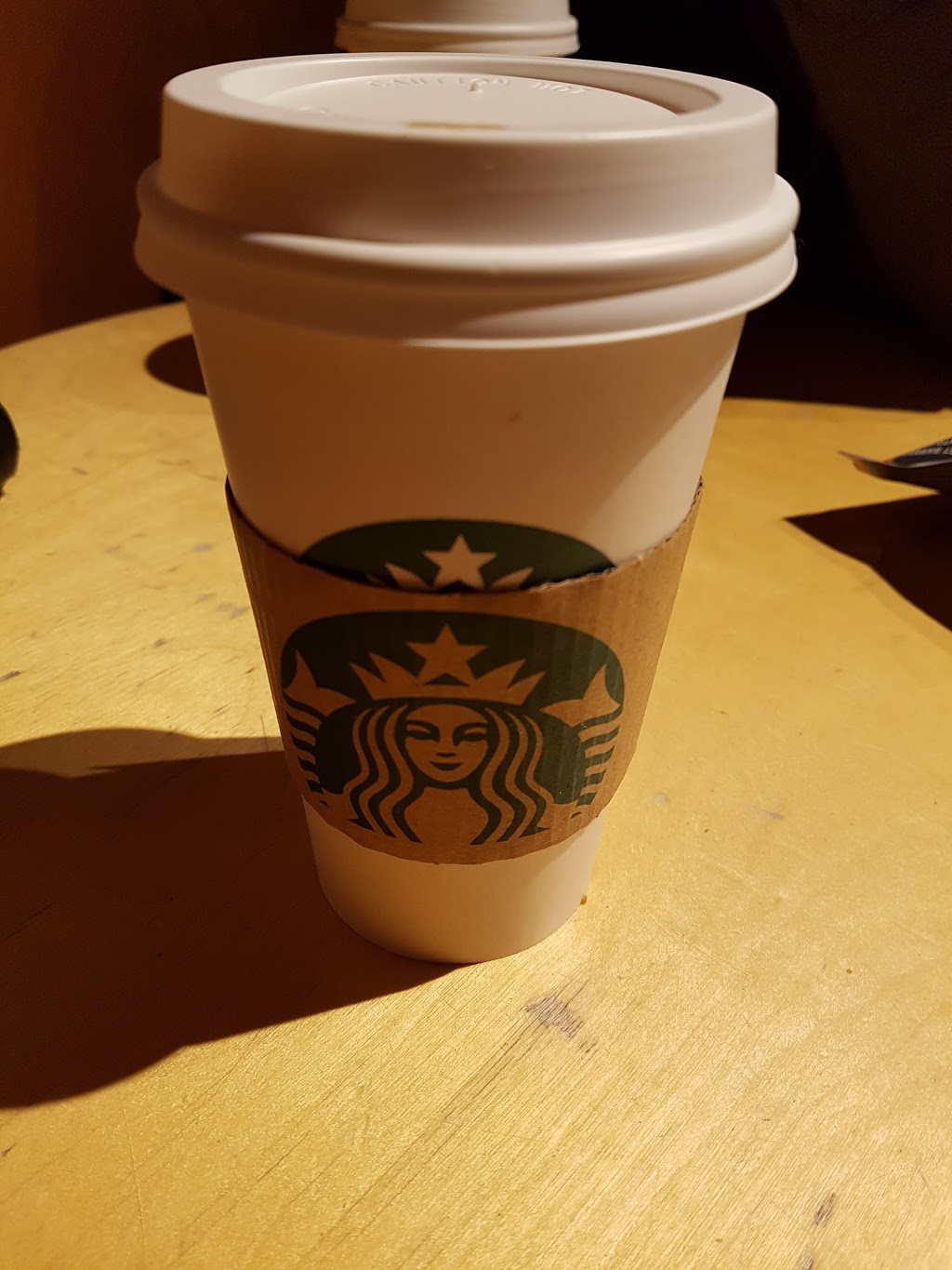 Starbucks | 2790 Avenue St David, Québec, QC G1C 5W2, Canada | Phone: (418) 663-2122