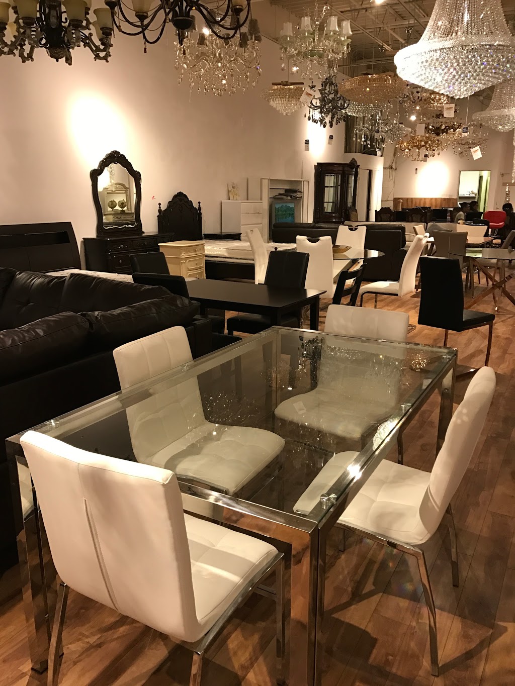 Lucky Furniture | 3015 Kennedy Rd #7, Scarborough, ON M1V 1E7, Canada | Phone: (416) 838-8888
