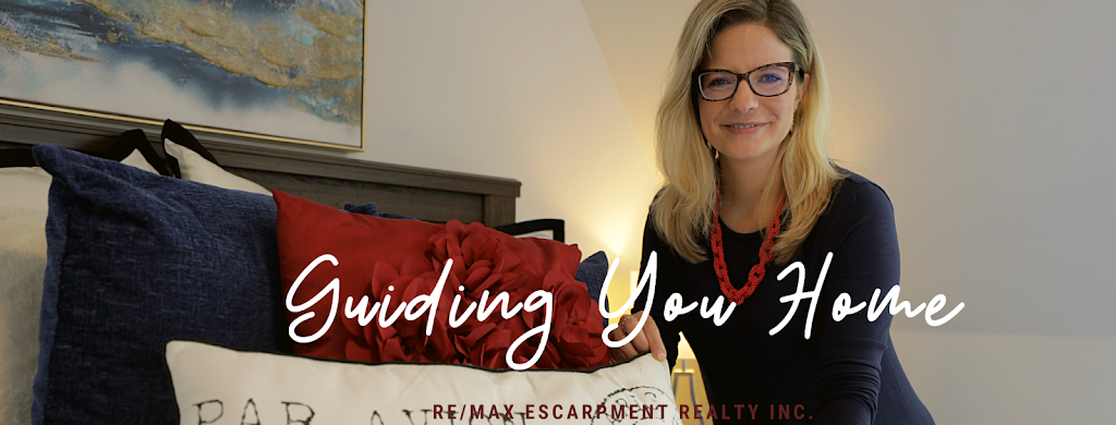 Jacquie Schettler - RE/MAX Escarpment Inc. | 502 Brant St, Burlington, ON L7R 2G4, Canada | Phone: (905) 320-1940