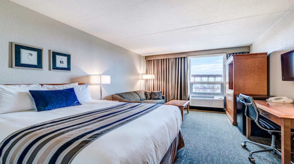 Heritage Inn Hotel & Convention Centre | 102 Cardinal Crescent, Saskatoon, SK S7L 6H6, Canada | Phone: (306) 665-8121