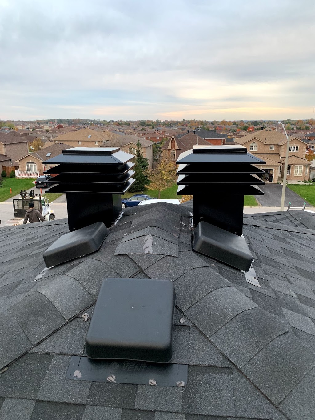 Mr. Roofing INC | 6 Carruthers Crescent, Barrie, ON L4M 6A5, Canada | Phone: (647) 993-0979