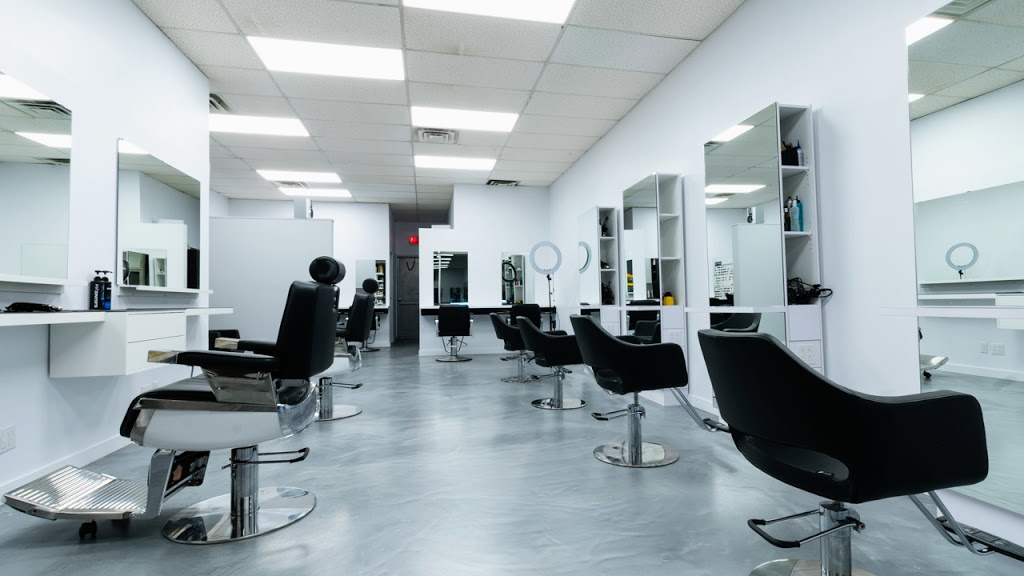 In The Cut Hair Studio | 4571 Boulevard Saint-Charles, Montréal, QC H9H 3C7, Canada | Phone: (514) 624-4093