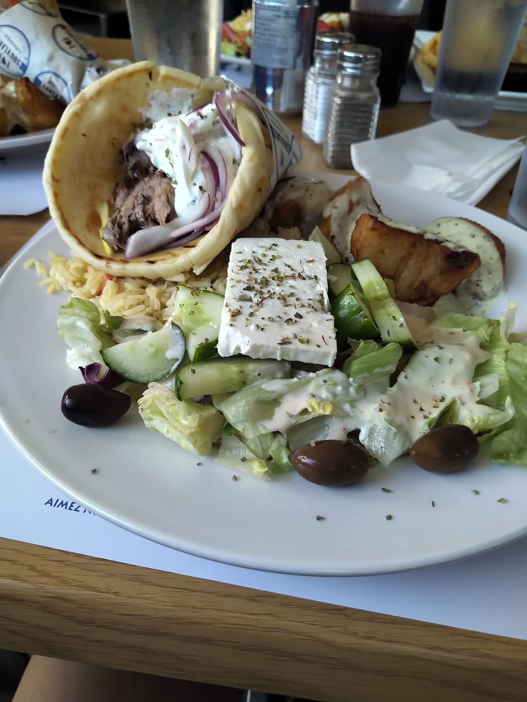 Souvlaki Authentique Ile Perrot | 98 Boulevard Perrot, LÎle-Perrot, QC J7V 3E9, Canada | Phone: (514) 453-0777