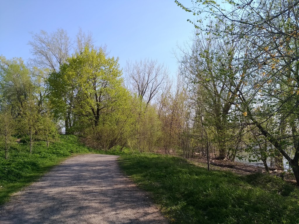 Parc de la Frayère | Boulevard Marie-Victorin, Boucherville, QC J4B 0B6, Canada