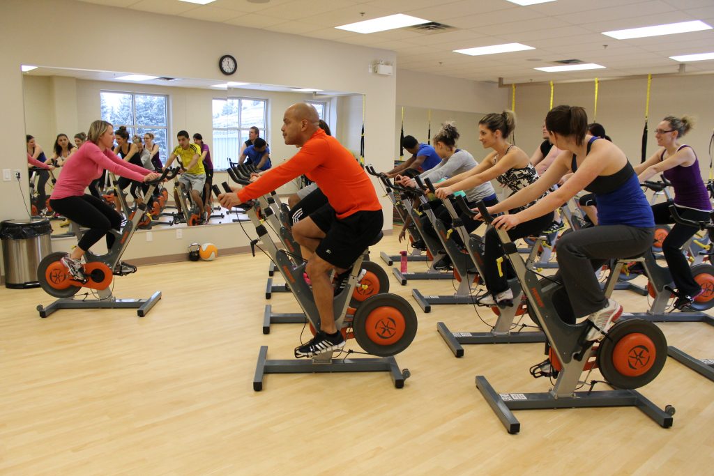 Core Lifestyle & Recreation Complex | 401 New Dundee Rd, Kitchener, ON N2P 2N7, Canada | Phone: (519) 896-7070