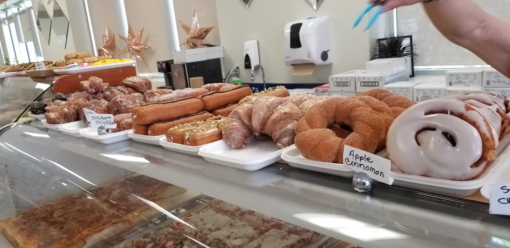 La Farina Bakery | 8040 Lundys Ln, Niagara Falls, ON L2H 1H1, Canada | Phone: (905) 354-1666