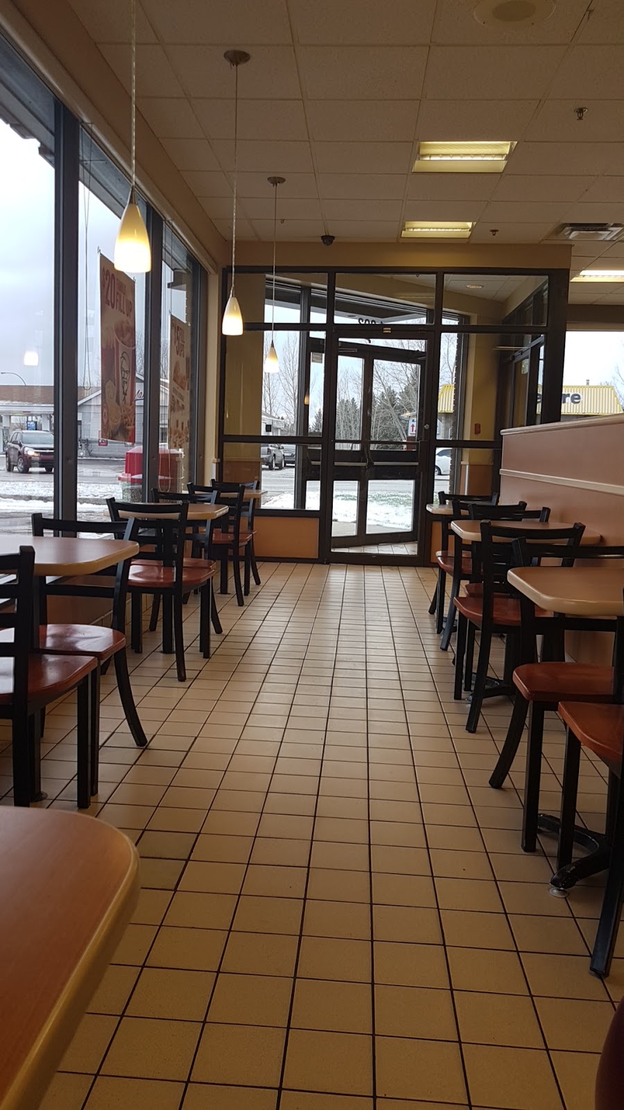 KFC | 202 Primrose Dr #1, Saskatoon, SK S7K 6Y6, Canada | Phone: (306) 668-2645