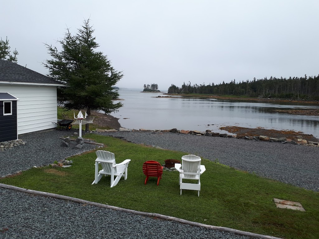 Flicker Bug by the sea | 5098 NS-211, Port Bickerton, NS B0J 1A0, Canada | Phone: (289) 637-7948