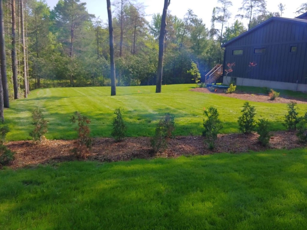 Lakeside Lawn & Property Maintenance | 70335 Mollard Line, Grand Bend, ON N0M 1T0, Canada | Phone: (519) 238-8277