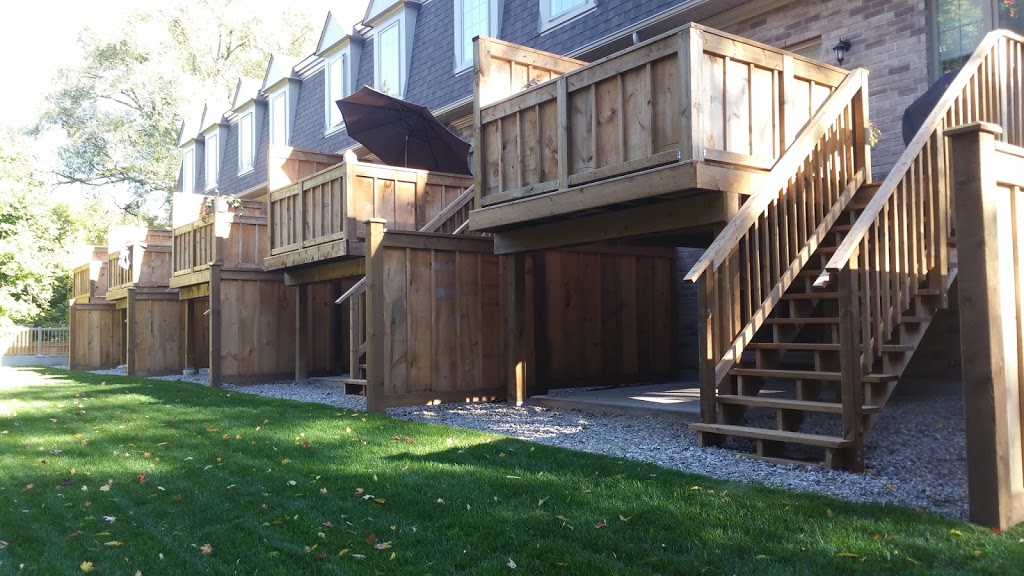 A1 Deck and Fence | 19 Fox Run Dr, Guelph, ON N1H 6H9, Canada | Phone: (519) 760-2277