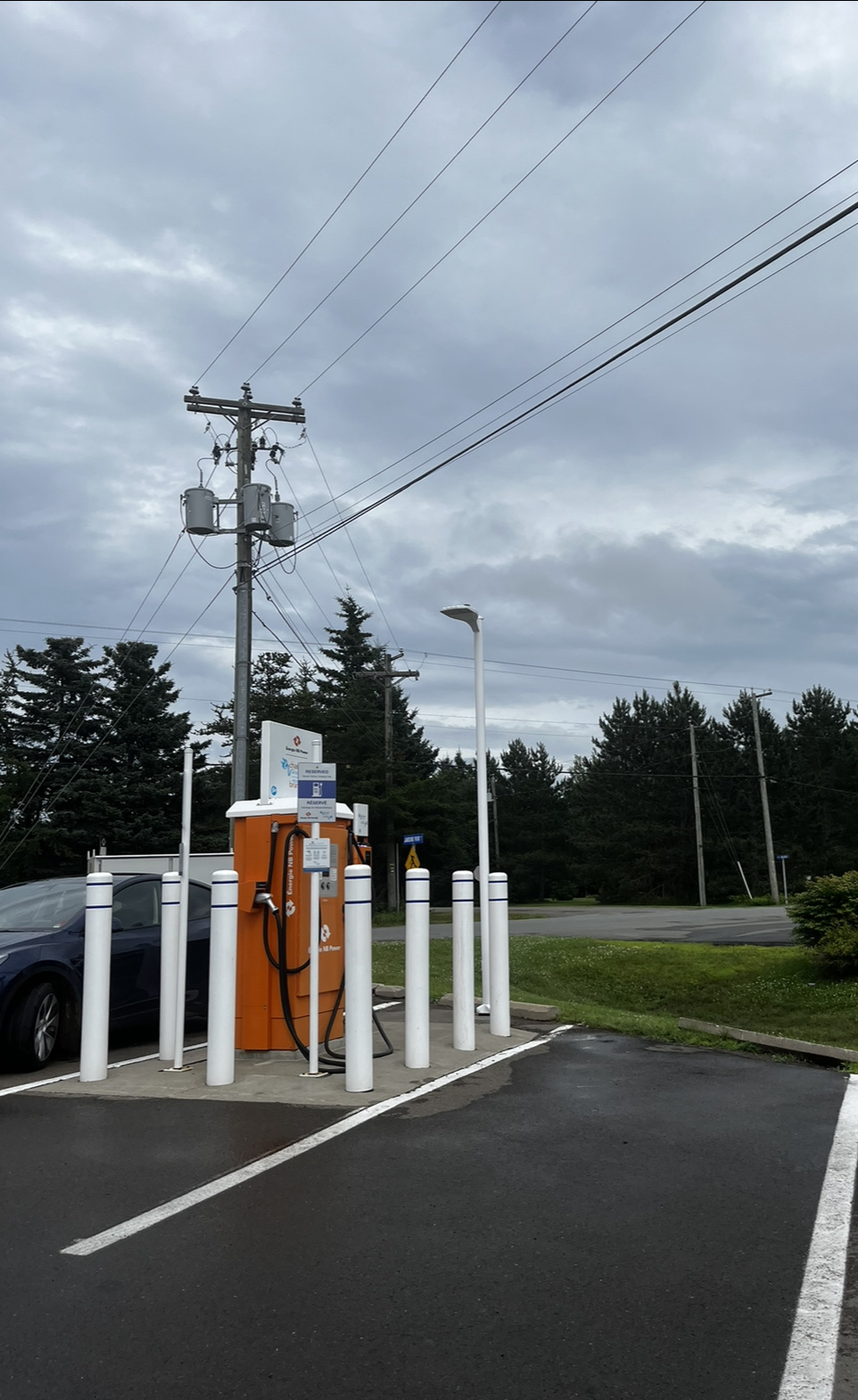 eCharge Network Charging Station | 12 Park Drive Richibucto, New Brunswick, NB E4W 4G5, Canada | Phone: (844) 661-6272