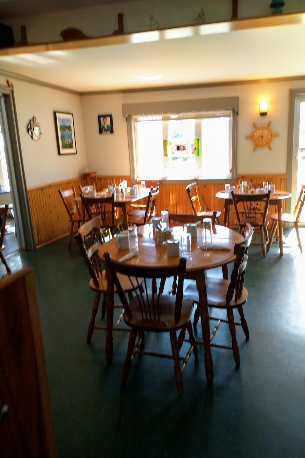 By The Bay Family Restaurant | 7207 Main St, North Rustico, PE C0A 1X0, Canada | Phone: (902) 963-2290