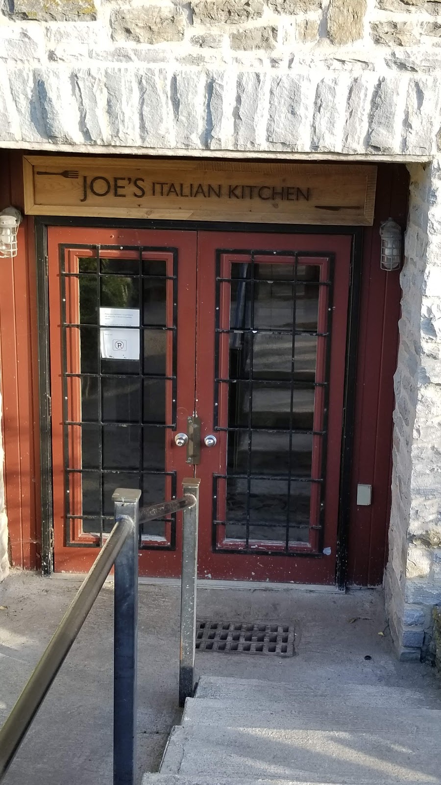 Joes Italian Kitchen | 7 Mill St, Almonte, ON K0A 1A0, Canada | Phone: (613) 256-4033