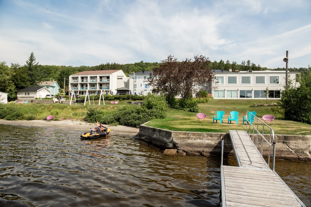 Le Manoir Du Lac-Etchemin | 1415 QC-277, Lac-Etchemin, QC G0R 1S0, Canada | Phone: (418) 625-2101