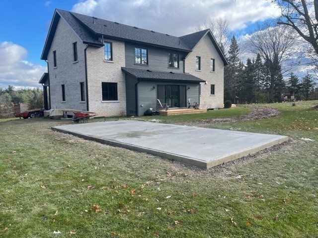 BE Holmes - Concrete & Excavation | 3 Hilts Ct, Ballinafad, ON N0B 1H0, Canada | Phone: (647) 846-8052