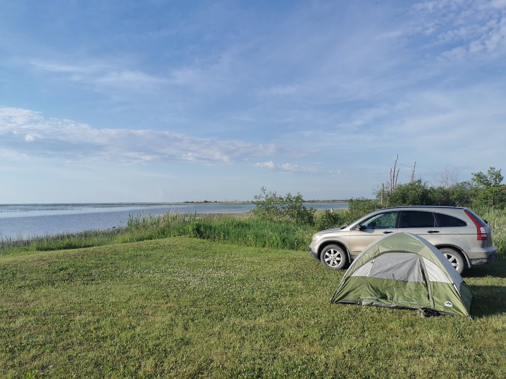 Bensons Big Rock Camp and Campground | Big Rock Road, Gypsumville, MB R0C 1J0, Canada | Phone: (204) 803-1942