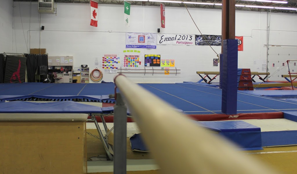 Club de Gymnastique Les Sittelles | 785 Taylor Creek Dr, Orléans, ON K1C 1T1, Canada | Phone: (613) 830-5098