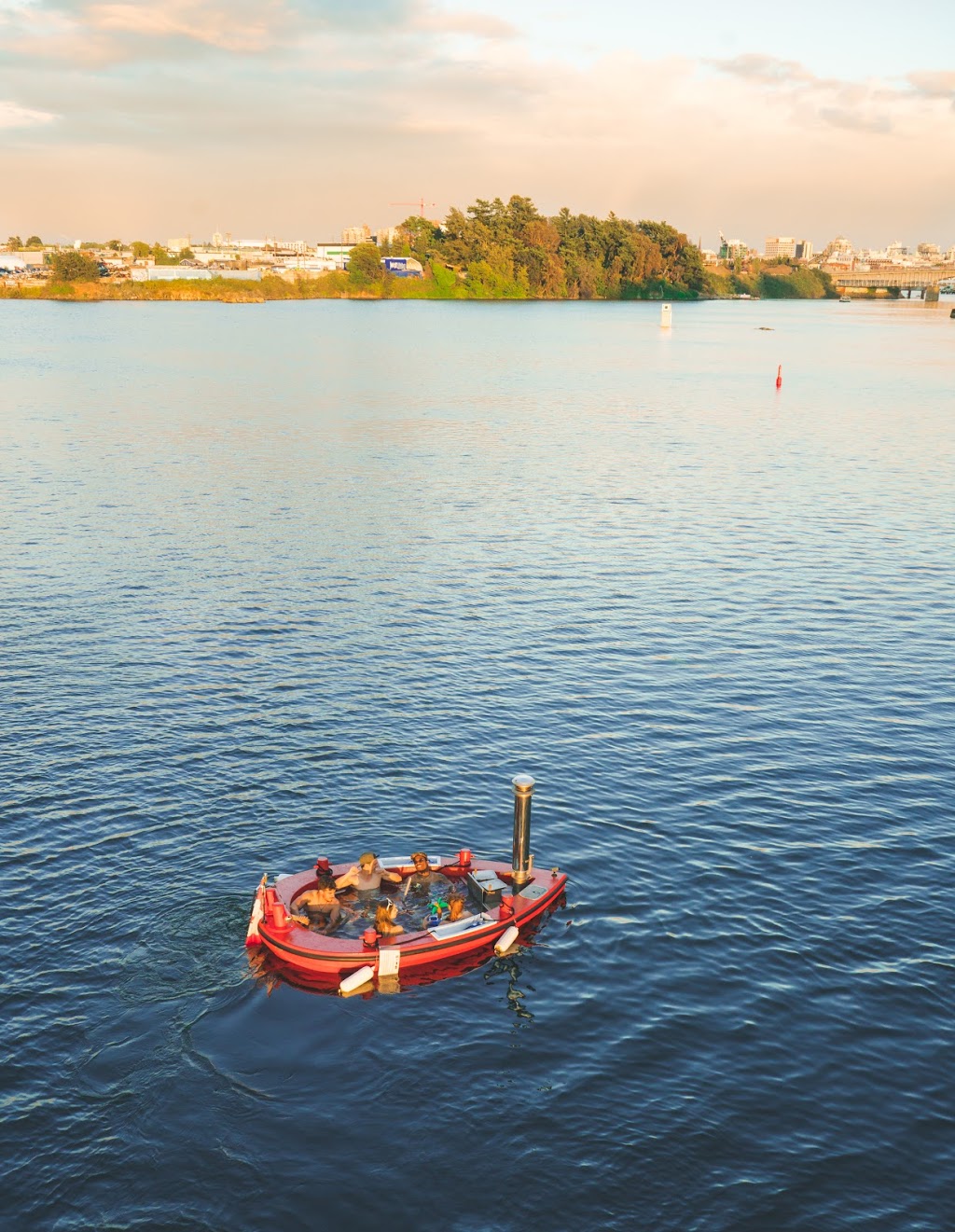 Hot Tub Boat Victoria | 450 Swift St, Victoria, BC V8W 1S3, Canada | Phone: (250) 880-1366