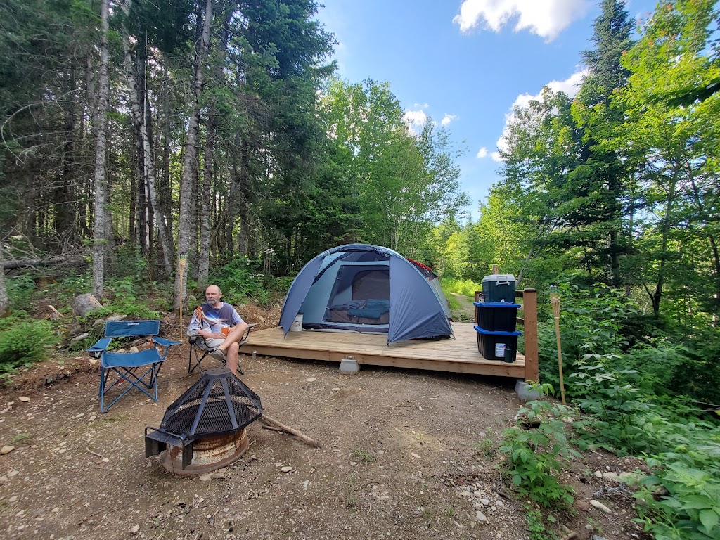 Camping Riviere Etchemin | 13 1er Rang, Saint-Léon-de-Standon, QC G0R 4L0, Canada | Phone: (450) 501-7408