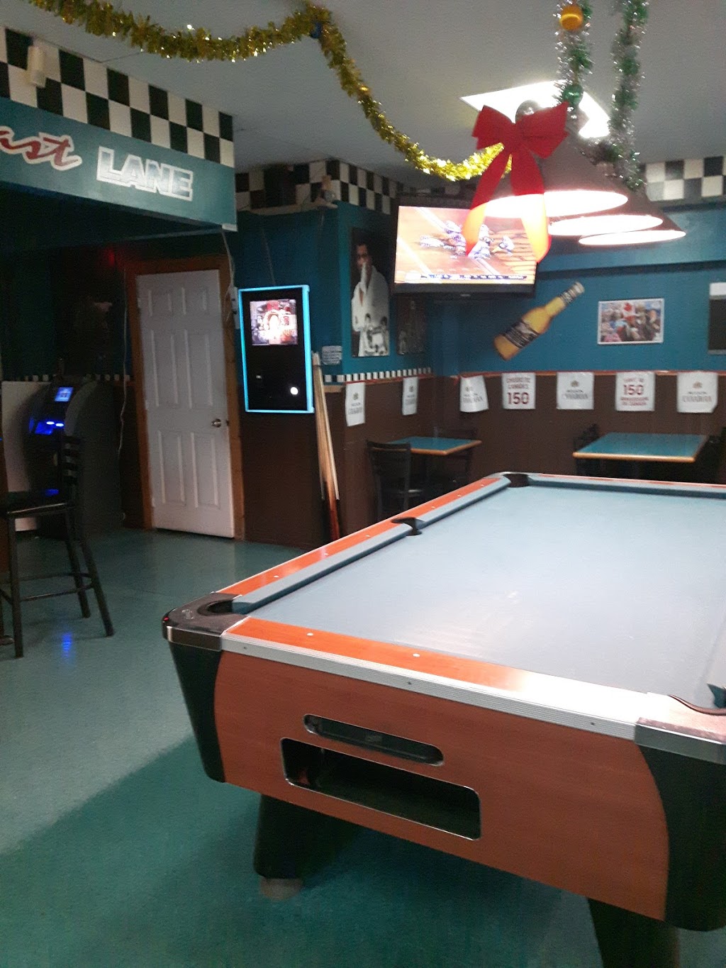 Southend Sports Pub | 837 Simcoe St S, Oshawa, ON L1H 4K8, Canada | Phone: (905) 571-5601