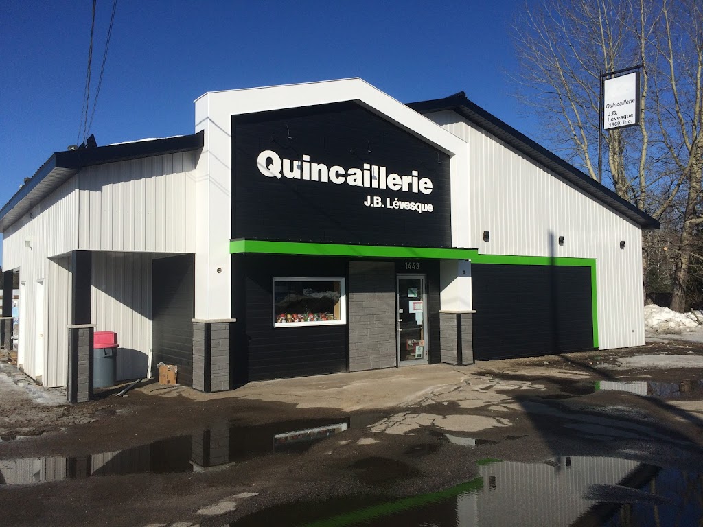 Quincaillerie J B Lévesque | 1443 Transcanadienne, La Vallée-de-la-Gatineau, QC J0W 1E0, Canada | Phone: (819) 438-2375