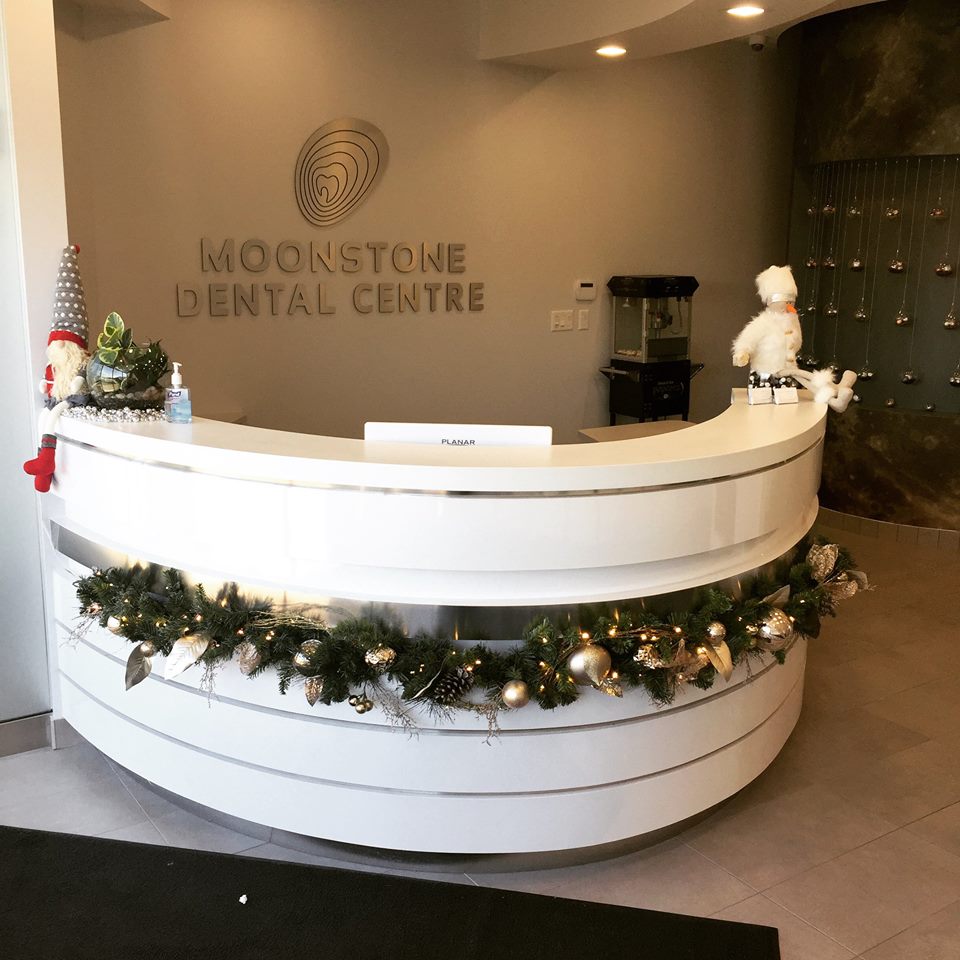 Moonstone Dental Centre | 2525 Hampshire Gate #4a, Oakville, ON L6H 6C8, Canada | Phone: (905) 829-5665